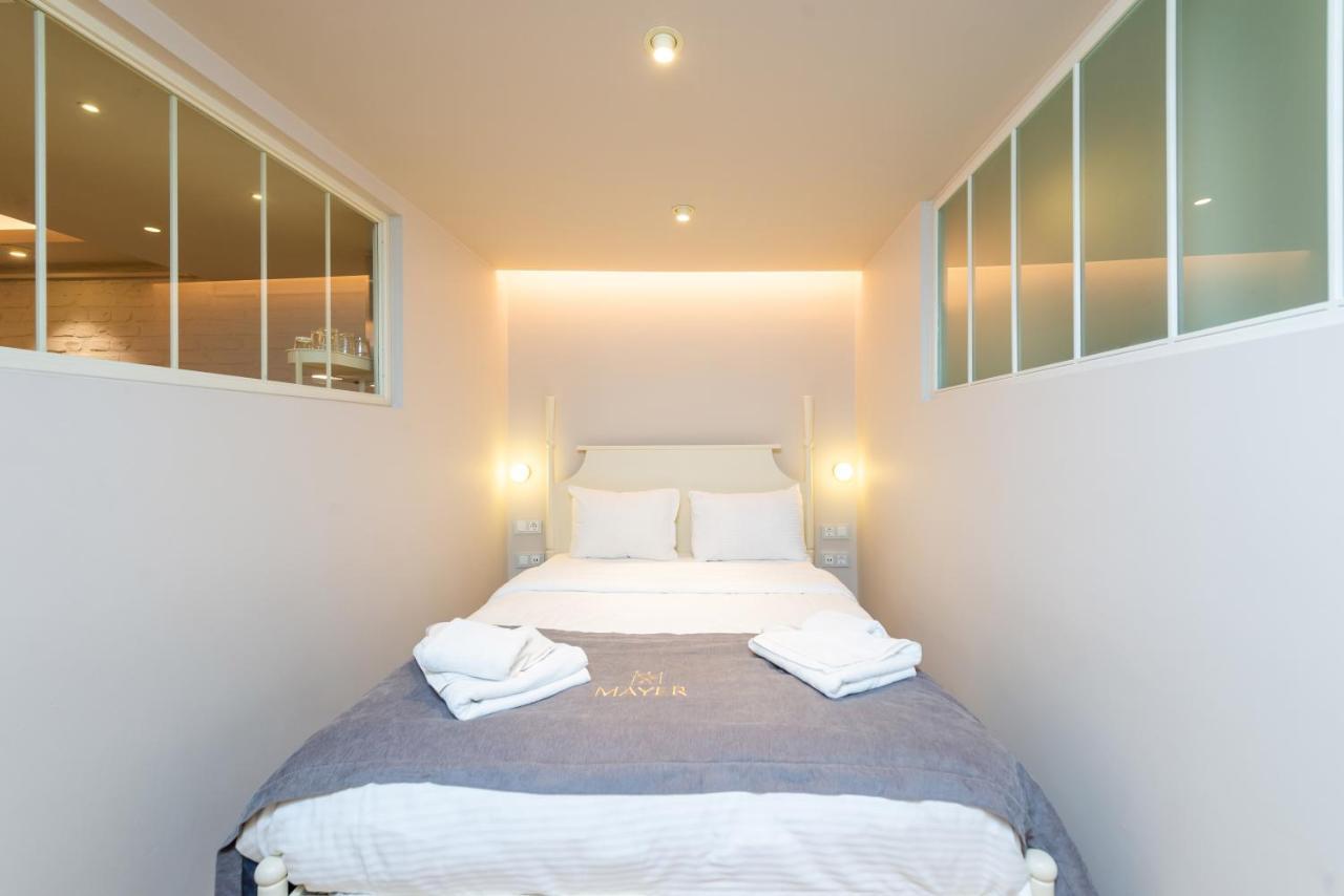 Mayer Liberty Apartments Istanbul Bagian luar foto