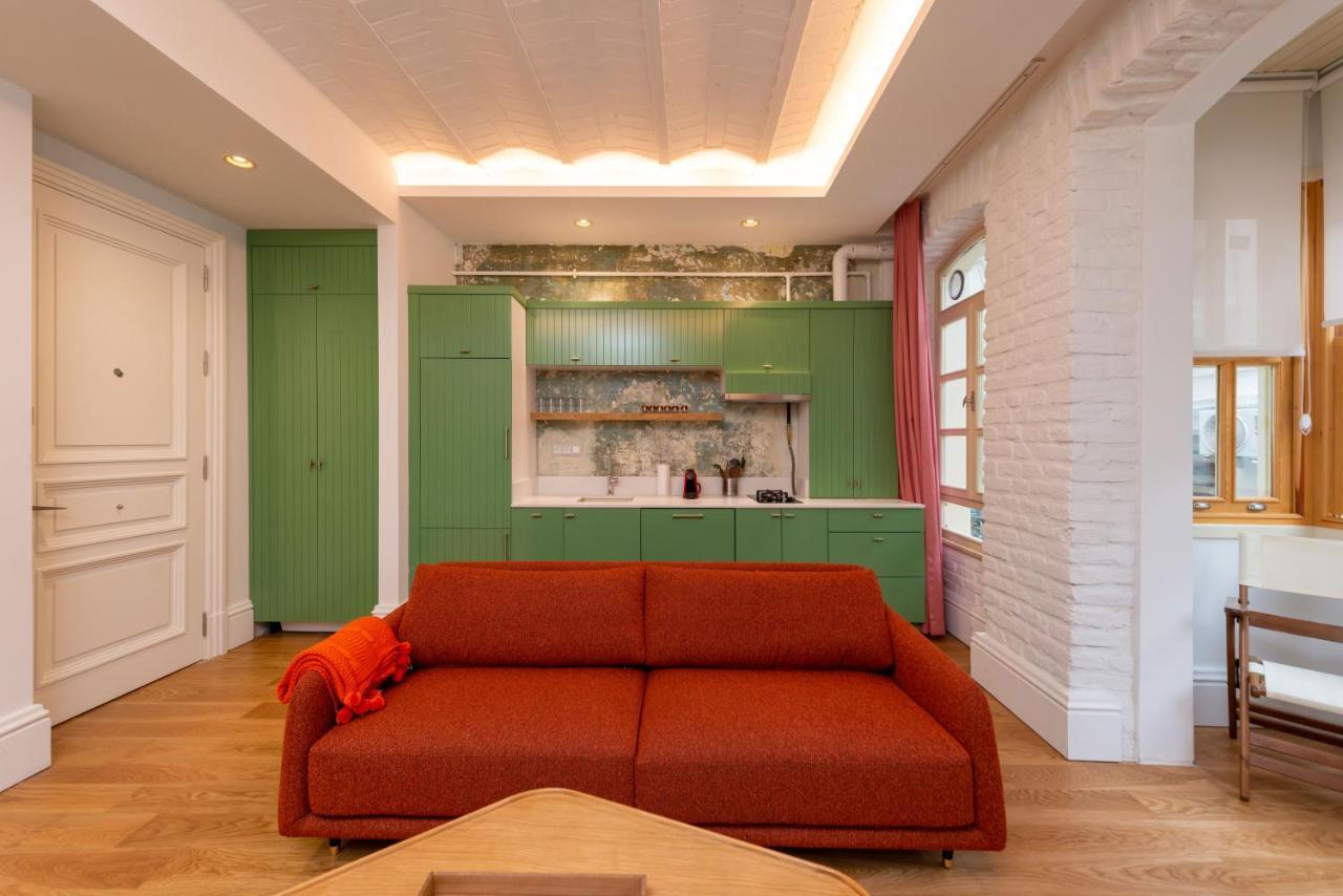 Mayer Liberty Apartments Istanbul Bagian luar foto