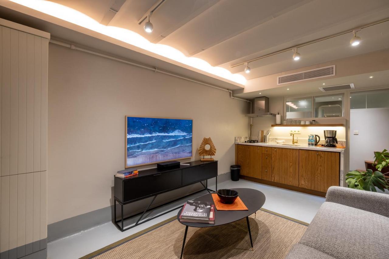 Mayer Liberty Apartments Istanbul Bagian luar foto