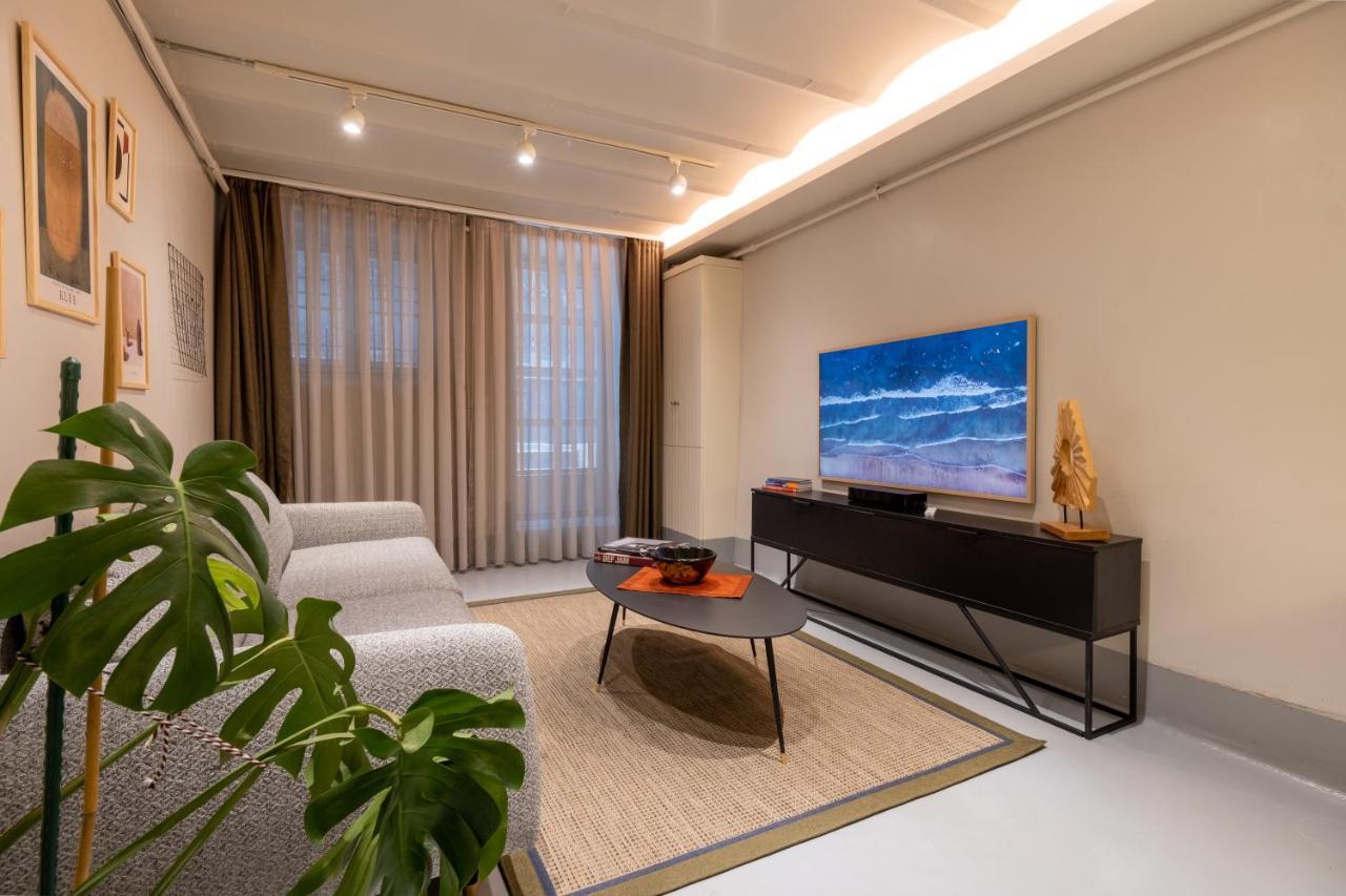 Mayer Liberty Apartments Istanbul Bagian luar foto