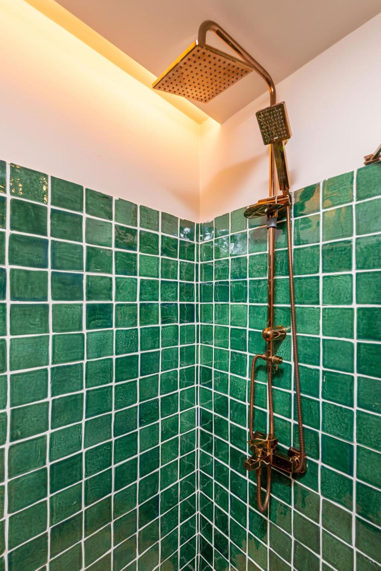Mayer Liberty Apartments Istanbul Bagian luar foto